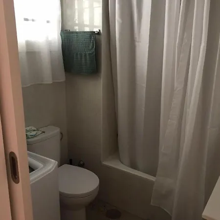 דירה Terrasse. Wintersonne. Zentral. Gemuetlich. Einfach *